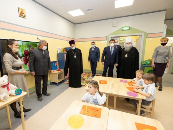 Р.Минниханов и И.Метшин посетили Духовно-просветительский центр дошкольного образования Православной гимназии имени свт.Гурия