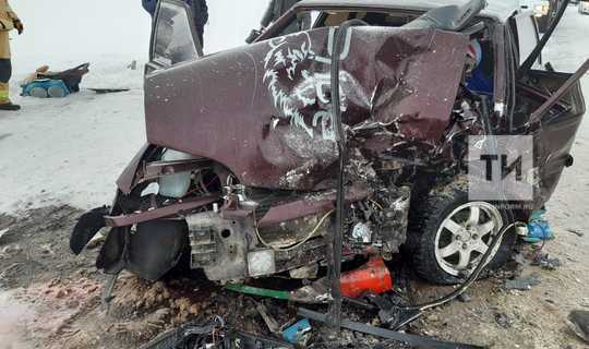 В страшной аварии в РТ погиб годовалый ребенок (ФОТО)