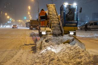«Понятно, что они не семижильные»: мэр Казани обещает стучаться во все двери, чтобы поднять зарплату водителям снегоуборщиков «Понятно, что они не семижильные»: мэр Казани обещает стучаться во все двери, чтобы поднять зарплату водителям снегоуборщиков