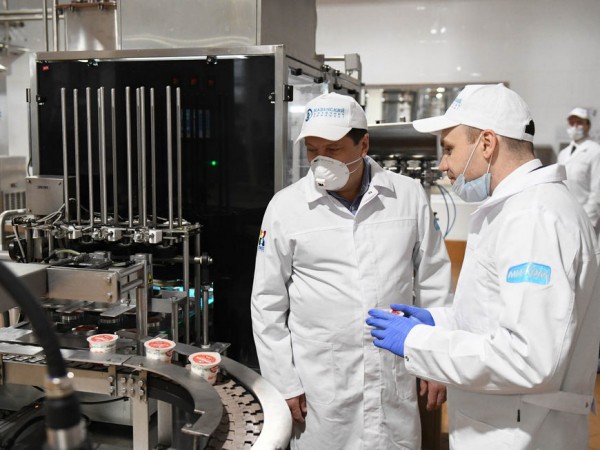 И.Метшин ознакомился с ходом модернизации Казанского молочного комбината И.Метшин ознакомился с ходом модернизации Казанского молочного комбината