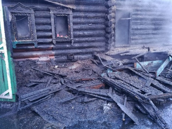 В Татарстане соседка спасла 85-летнего пенсионера, услышав сигнал пожарного извещателя (ФОТО)