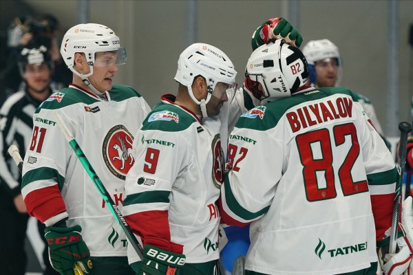 
              Равенство у вратарей и снайперов. Статистические факты матча против &laquo;Барыса&raquo;            