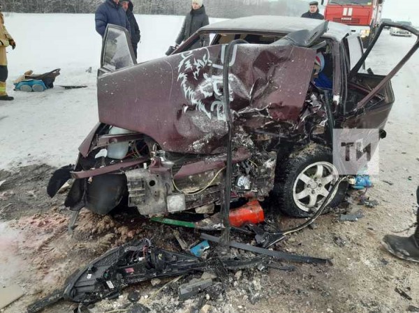 В страшной аварии в РТ погиб годовалый ребенок (ФОТО)