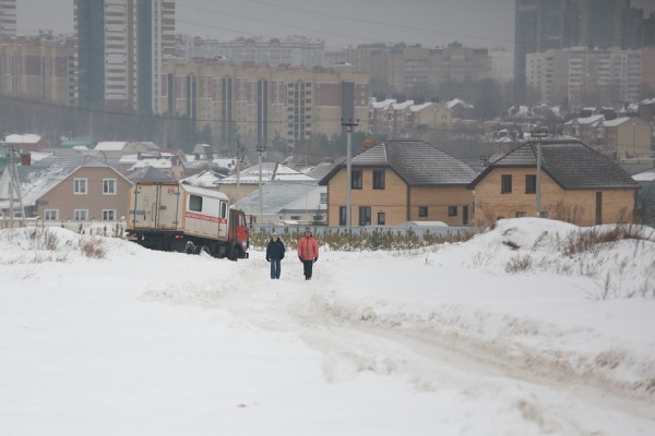  &laquo;Не будите зверя!&raquo;: жители коттеджных поселков под Казанью воюют из-за дороги на &laquo;большую землю&raquo;  