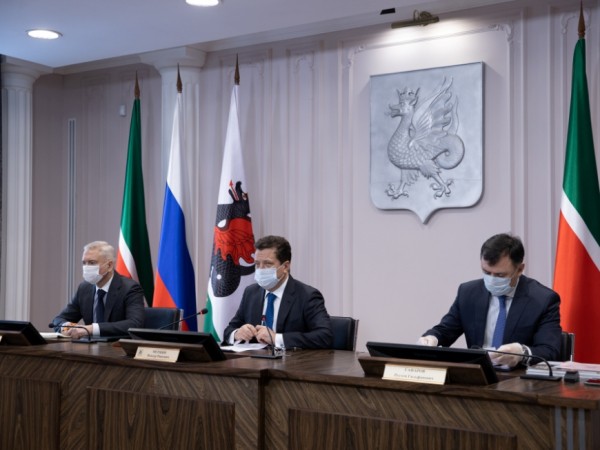 И.Метшин: &laquo;Надеемся, что и 2021 год покажет положительную тенденцию в рождаемости и в сокращении числа разводов&raquo;