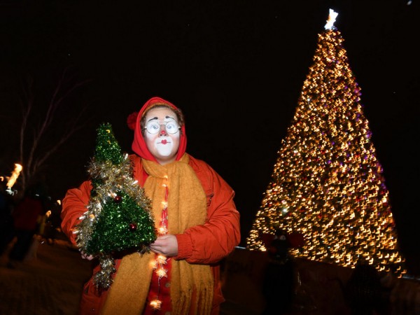 Новогодняя программа в казанских парках 3 января: &laquo;Студия Зима&raquo;, &laquo;Снеговики&raquo;, керлинг и мультфильмы