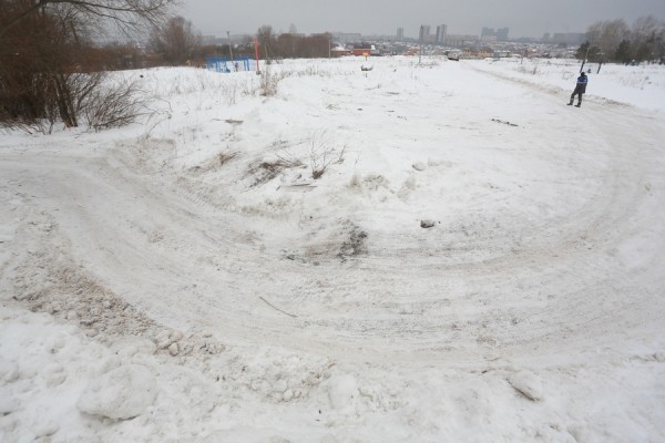  &laquo;Не будите зверя!&raquo;: жители коттеджных поселков под Казанью воюют из-за дороги на &laquo;большую землю&raquo;  