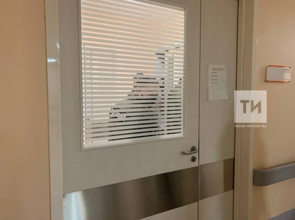 Зарезавшего в Казани возлюбленную и ее родителей юношу арестовали в больнице (ФОТО)