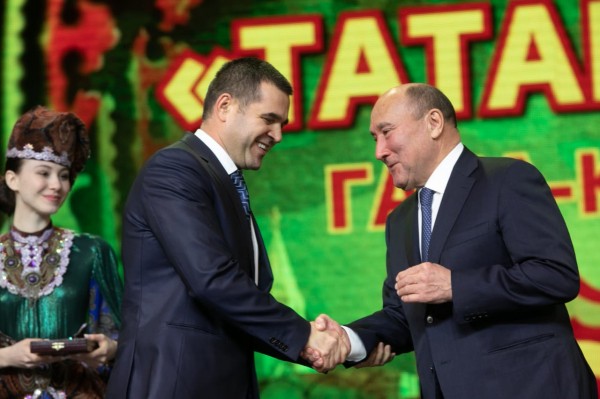 Директор Татарской госфилармонии удостоен почетного звания (ФОТО)