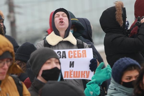 &laquo;Вы меня бить, пинать будете?&raquo;: задержанных на акции в защиту Навального казанцев свозили в ОП на &laquo;краснобусах&raquo;