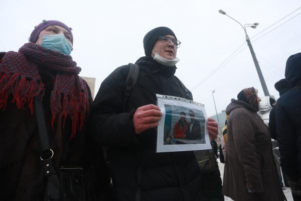 &laquo;Вы меня бить, пинать будете?&raquo;: задержанных на акции в защиту Навального казанцев свозили в ОП на &laquo;краснобусах&raquo;