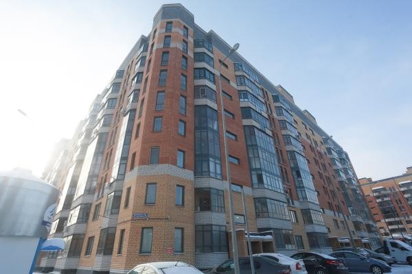 &laquo;Мы ведь не в Куюках живем!&raquo;: обитатели &laquo;человейника&raquo; в казанском ЖК взвыли от отсутствия дорог и парковок 