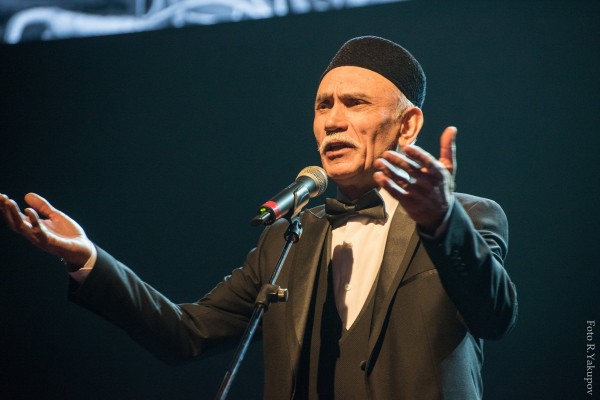 В театре Камала прошел юбилейный вечер Ильдуса Ахметзянова (ФОТО) В театре Камала прошел юбилейный вечер Ильдуса Ахметзянова (ФОТО)