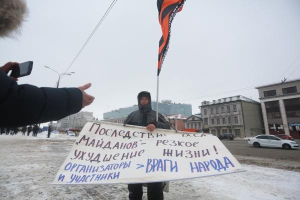 &laquo;Вы меня бить, пинать будете?&raquo;: задержанных на акции в защиту Навального казанцев свозили в ОП на &laquo;краснобусах&raquo;