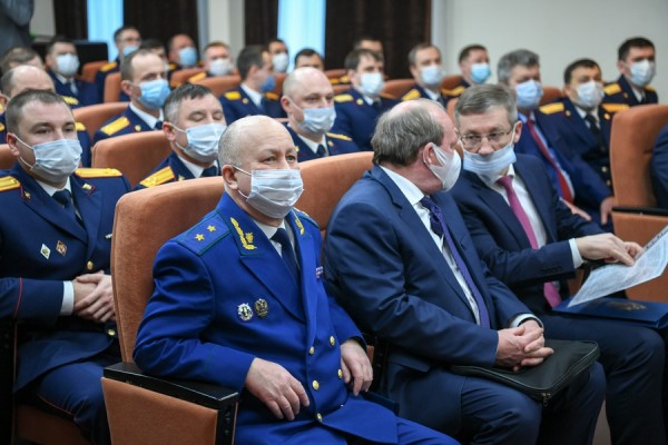 &laquo;Имели место факты реабилитации&raquo;: главный следователь Татарстана пожурил подчиненных за брак в работе