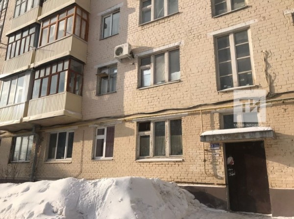 В ночь после Дня влюбленных в своей комнате казанец зарезал женщину