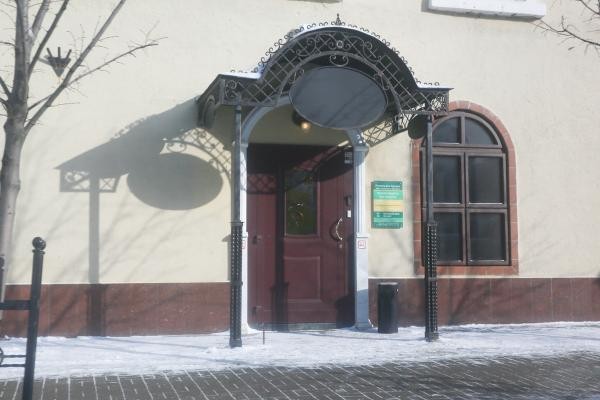 Кредит не дали, а деньги взяли: в центре Казани под носом у МВД орудуют мошенники?