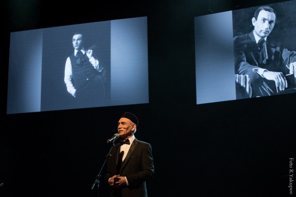 В театре Камала прошел юбилейный вечер Ильдуса Ахметзянова (ФОТО) В театре Камала прошел юбилейный вечер Ильдуса Ахметзянова (ФОТО)