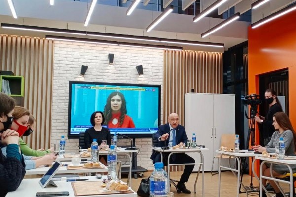 Студентов КФУ вместо уличных митингов позовут на &laquo;Политсковородку&raquo;