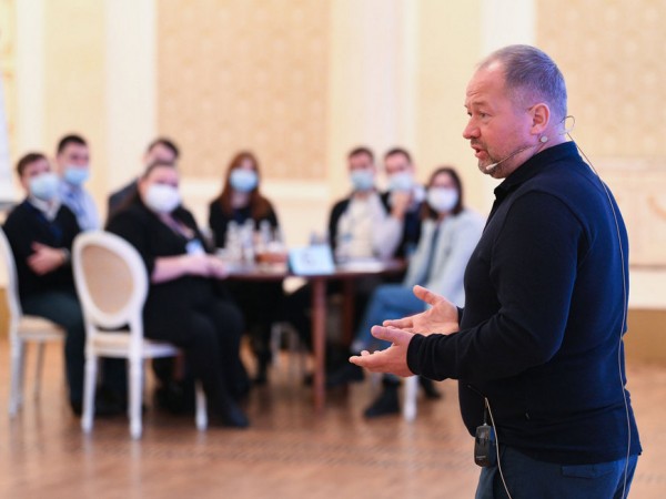 Ильсур Метшин: &laquo;Важно не только раскрыть свой потенциал, но и научиться работать в команде для достижения общих целей&raquo;