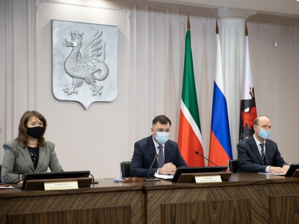 Р.Гафаров: &laquo;Когда чья-то халатность оборачивается вывихами, переломами &ndash; надо принимать меры&raquo;