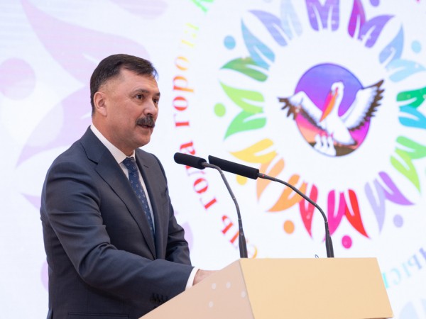 Рустем Гафаров: &laquo;Конкурс &laquo;Учитель года&raquo; повышает престиж профессии, вдохновляет молодежь, открывает новые горизонты&raquo;