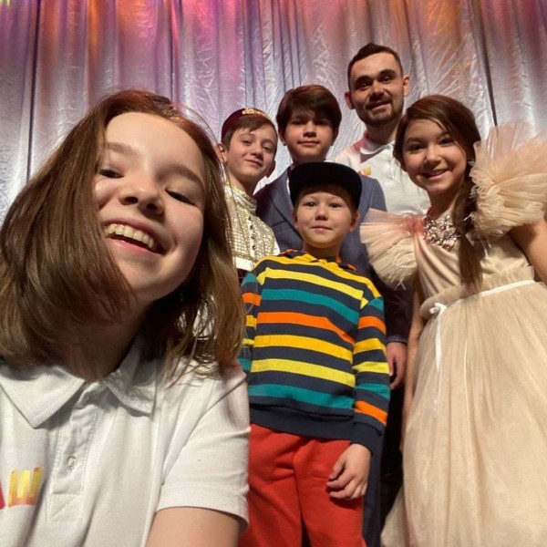 На базе казанского лицея прошел концерт &laquo;ШАЯН ТВ&raquo; (ФОТО)