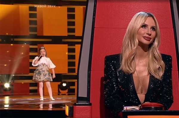 Лобода расстроилась, что не повернулась к казанской девочке на &laquo;Голос.Дети&raquo;