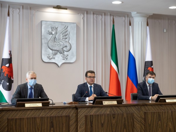 Ильсур Метшин: &laquo;Нужно следить за соблюдением полного цикла уборки снега&raquo;