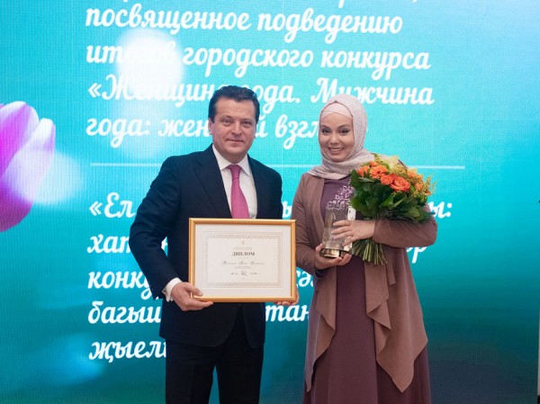 И.Метшин: «Для нас это возможность сказать слова благодарности, восхищения, любви и нежности нашим прекрасным женщинам» И.Метшин: «Для нас это возможность сказать слова благодарности, восхищения, любви и нежности нашим прекрасным женщинам»