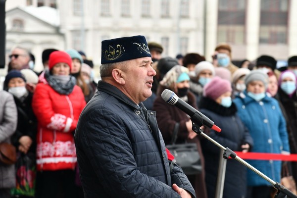 В Казани простились с народной артисткой России и Татарстана Нажибой Ихсановой (ФОТО) В Казани простились с народной артисткой России и Татарстана Нажибой Ихсановой (ФОТО)