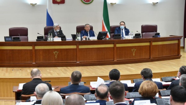 Минниханов: Нужно, чтобы строительные работы были выполнены до последнего гвоздя