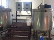 Полицейские в Татарстане обнаружили подпольный цех по производству незамерзающей жидкости с признаками фальсификации