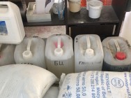 Полицейские в Татарстане обнаружили подпольный цех по производству незамерзающей жидкости с признаками фальсификации