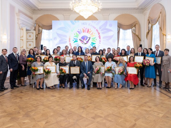 Рустем Гафаров: &laquo;Конкурс &laquo;Учитель года&raquo; повышает престиж профессии, вдохновляет молодежь, открывает новые горизонты&raquo;