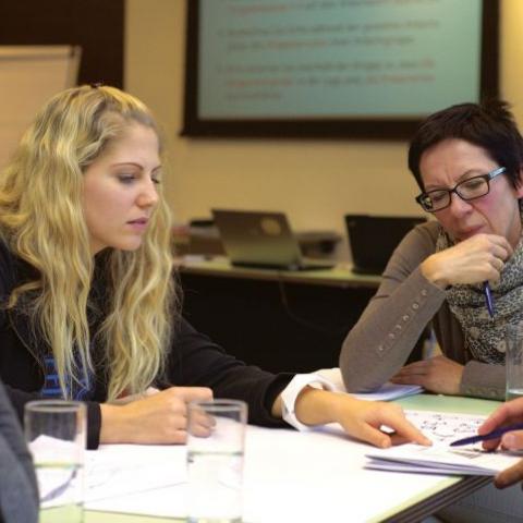 Где взрослые челнинцы могут выучить татарский язык бесплатно