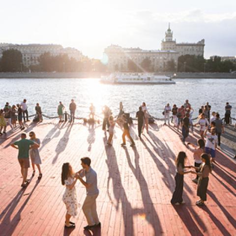 Голикова сделала заявление об ограничениях на майские праздники