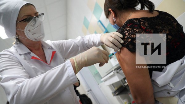 Врач Covid-госпиталя РТ объяснил, отличаются ли антитела после болезни и прививки