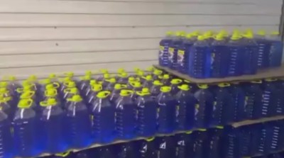 Полицейские в Татарстане пресекли подпольное производство опасной для здоровья &laquo;незамерзайки&raquo;