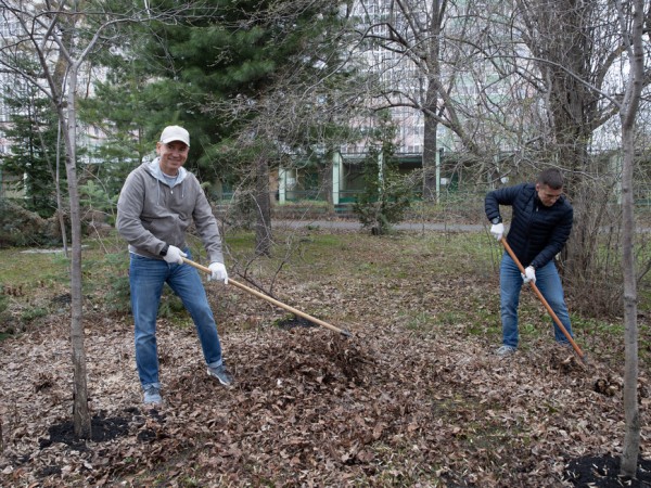 В Казани в субботнике приняли участие 60 тыс. горожан