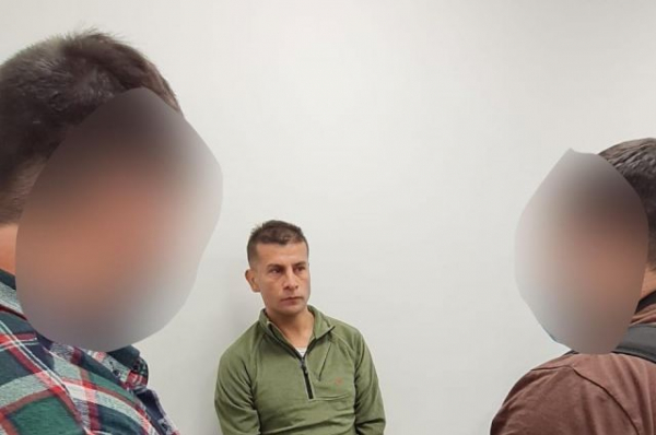 Мужчину из Высокогорского района подозревают в краже телефона в баре Мужчину из Высокогорского района подозревают в краже телефона в баре