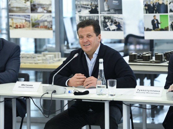 Ильсур Метшин впервые ответил на вопросы казанцев в прямом эфире в Instagram