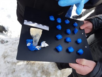 В Альметьевске полицейские задержали семейную пару, подозреваемую в сбыте наркотиков   