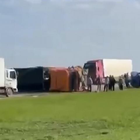 Кадры жуткого ДТП с юношеской командой на Ставрополье