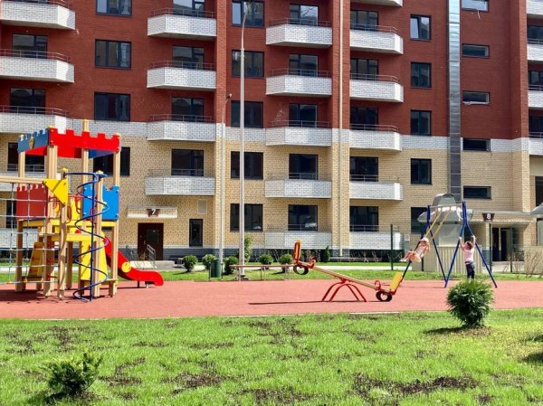 Дольщики второго дома ЖК &laquo;МЧС&raquo; начали получать ключи от долгожданных квартир