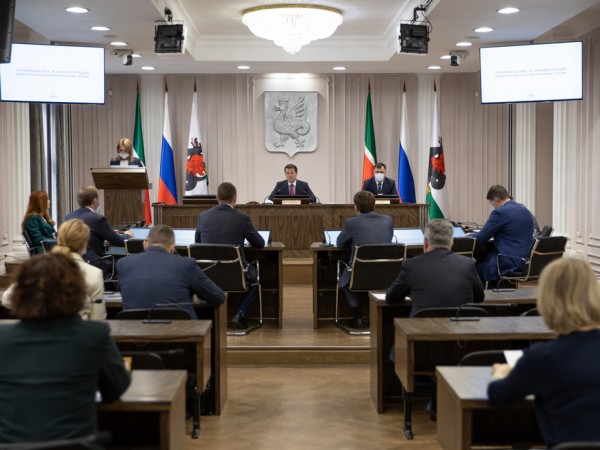 И.Метшин: &laquo;У Казани есть свой почерк и своя энергетика&raquo;