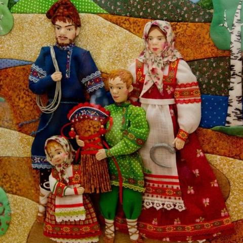 В Национальном музее до конца июня открыта выставка &laquo;Живёт в народе красота: русское декоративно-прикладное искусство&raquo;