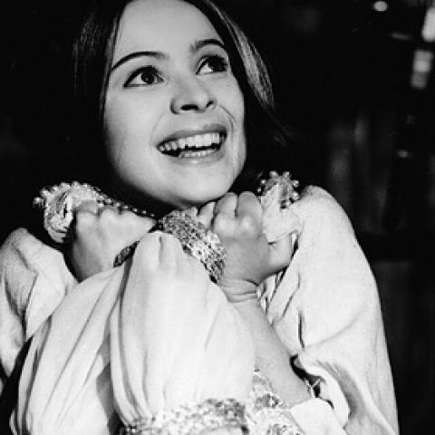 Умерла звезда фильма &laquo;Три орешка для Золушки&raquo;