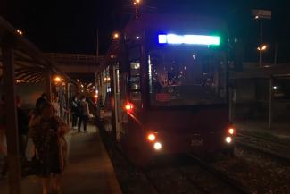 &laquo;Не до фига ли будет?&raquo;: в Казани нудные поездки в трамвае назвали спектаклем и просят за билет 800 рублей