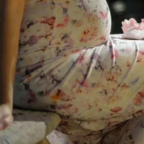 Самой молодой мамой Британии стала девочка 11 лет